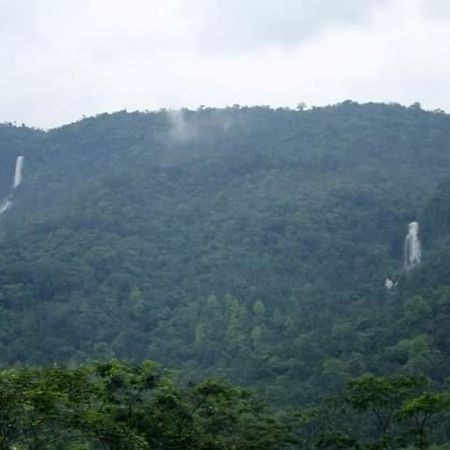Jaintia Hill Resort Latu Zewnętrze zdjęcie