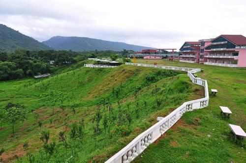 Jaintia Hill Resort Latu Zewnętrze zdjęcie